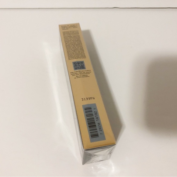 🌸New Cle De Peau Correcting Cream Veil 37ml Japan - Picture 3 of 4